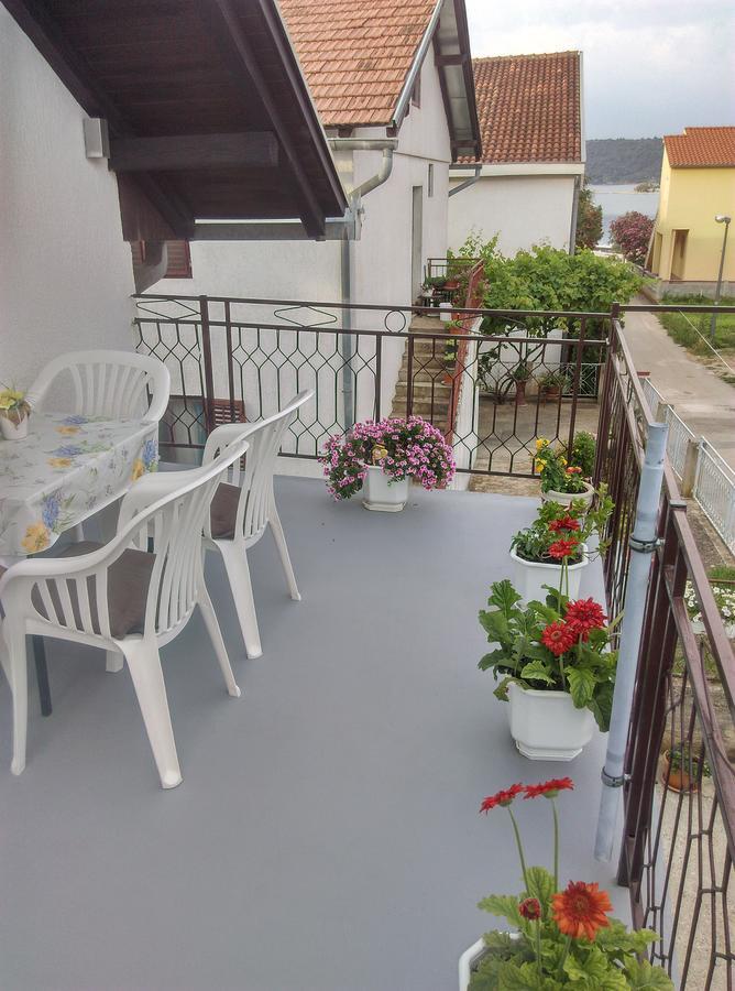 Nada Apartment Bilice Exterior photo